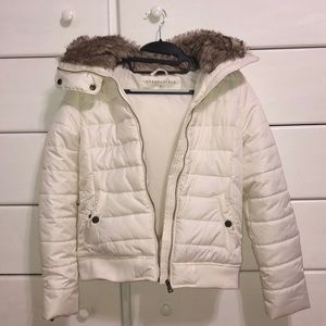 white aeropostale puffer jacket